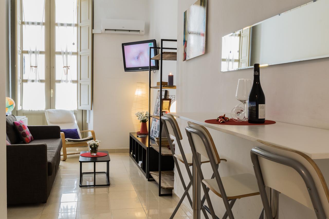 MALAMA Apartamentos Turísticos Málaga Exterior foto